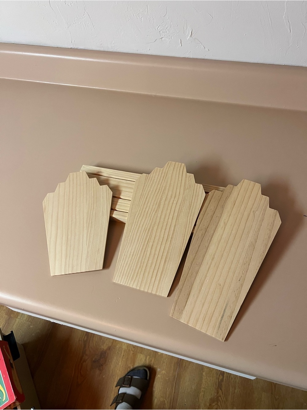 Wooden Jewelry display. - Picture 4 of 4